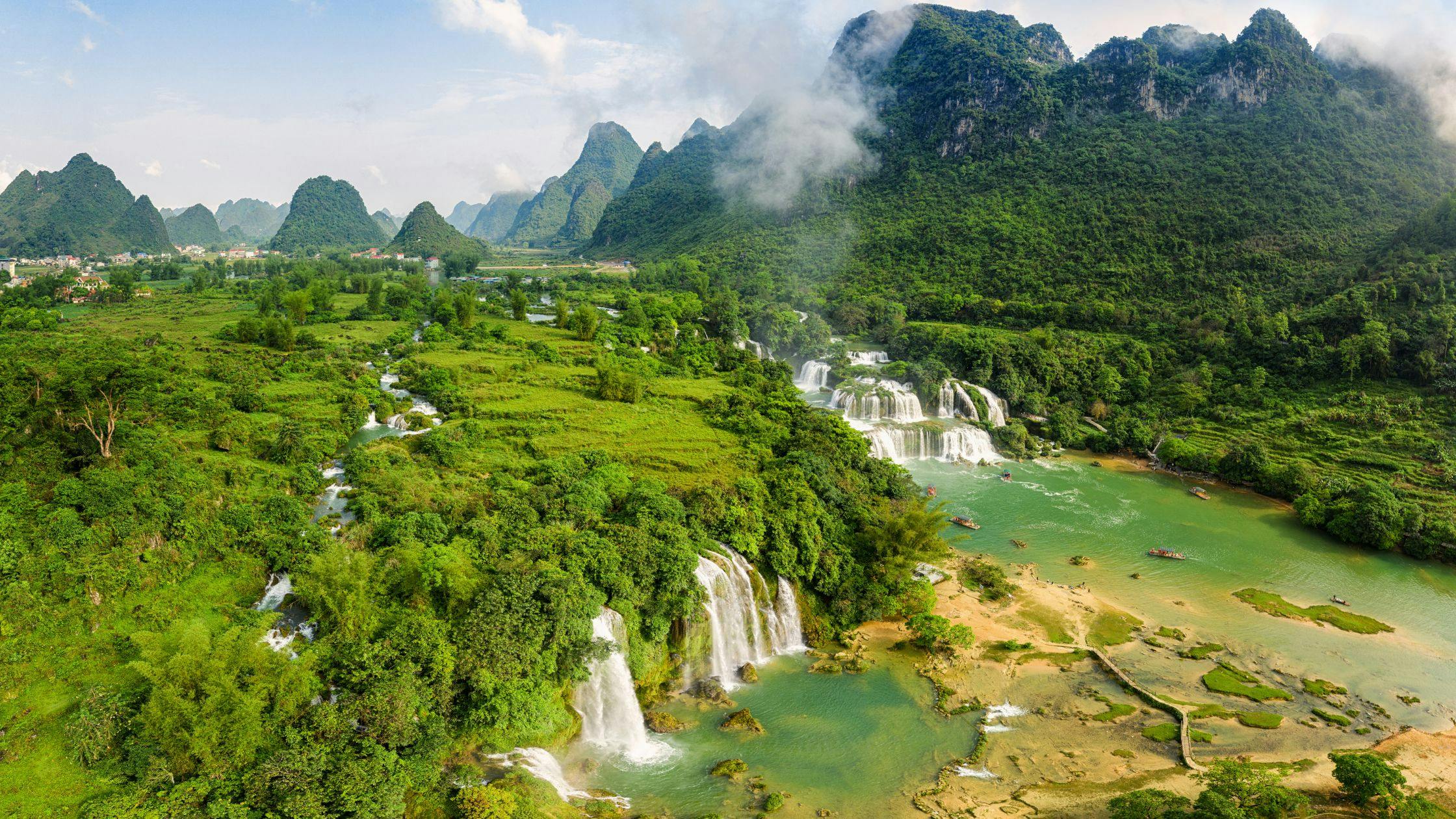 Cao Bang & Ban Gioc Waterfall Trails
